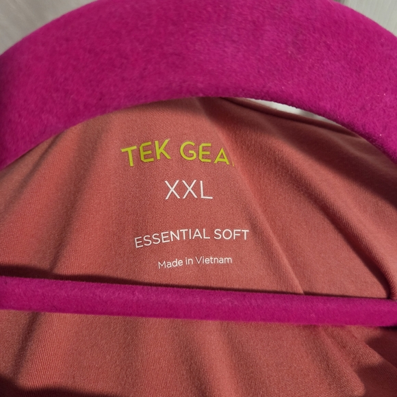 Women's Tek Gear® Essential Soft Long Sleeve Top- NWOT Size XXL - Picture 4 of 4
